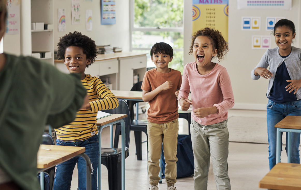 De Pyramide 80-2 MB les beeld