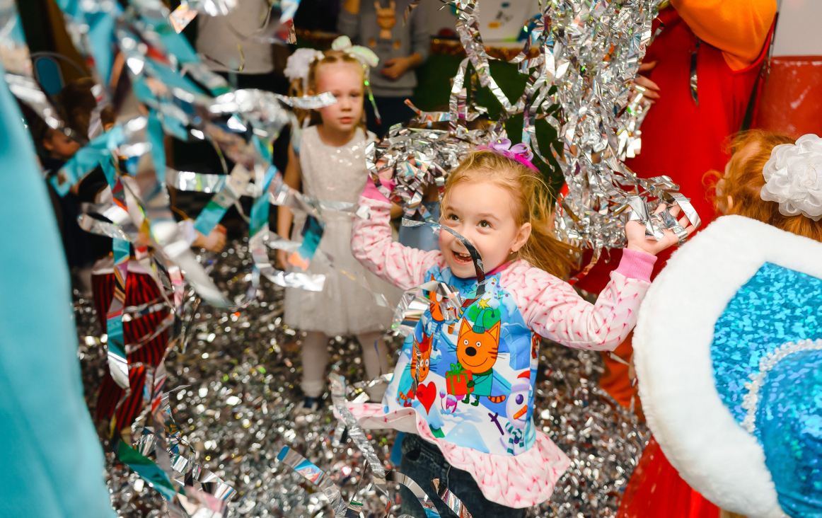 Liedbijlage. Een feest om te zingen. Foto samaraagenstvo feeria Pexels.com