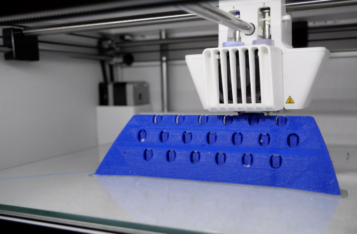 De Pyramide 67-2 - kleine accordeon wordt 3D geprint